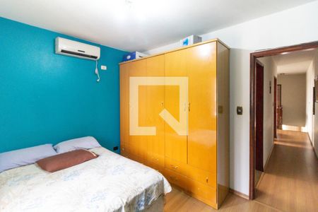 Casa à venda com 350m², 3 quartos e 2 vagas Casa à venda com 350m², 3 quartos e 2 vagasQuarto 3