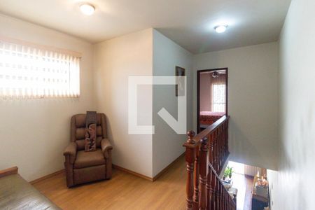 Casa à venda com 350m², 3 quartos e 2 vagas Casa à venda com 350m², 3 quartos e 2 vagasHall
