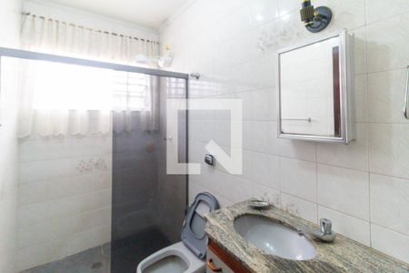 Casa à venda com 350m², 3 quartos e 2 vagas Casa à venda com 350m², 3 quartos e 2 vagasBanheiro