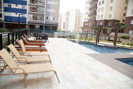Apartamento para alugar com 74m², 2 quartos e 1 vaga Apartamento para alugar com 74m², 2 quartos e 1 vagaÁrea comum - Piscina