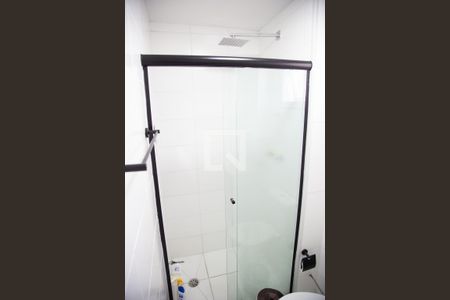 Apartamento para alugar com 74m², 2 quartos e 1 vaga Apartamento para alugar com 74m², 2 quartos e 1 vagaBanheiro da Suíte