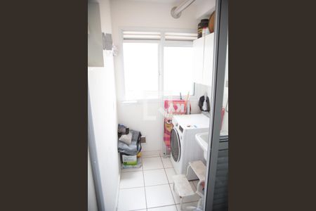 Apartamento para alugar com 74m², 2 quartos e 1 vaga Apartamento para alugar com 74m², 2 quartos e 1 vagaÁrea de Serviço