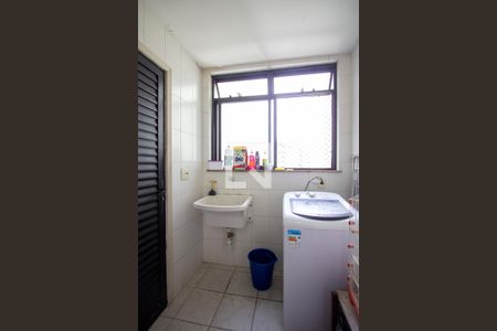 Apartamento à venda com 80m², 2 quartos e 1 vagaÁrea de Serviço