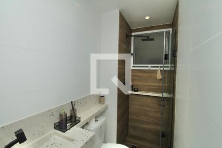 Apartamento à venda com 41m², 2 quartos e 1 vaga Apartamento à venda com 41m², 2 quartos e 1 vagaBanheiro Social