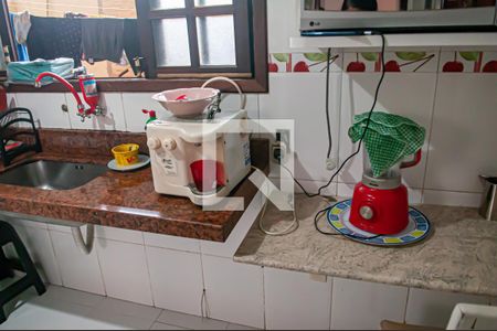 Casa à venda com 91m², 2 quartos e 2 vagas Casa à venda com 91m², 2 quartos e 2 vagascozinha