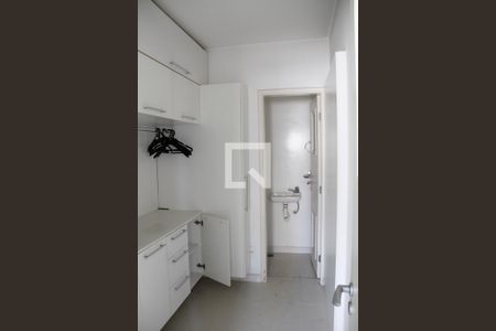 Apartamento à venda com 285m², 3 quartos e 4 vagasQuarto de Serviço