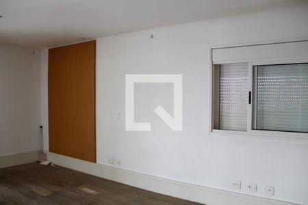 Apartamento à venda com 285m², 3 quartos e 4 vagasSala 2