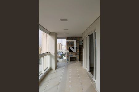 Apartamento à venda com 285m², 3 quartos e 4 vagasSacada