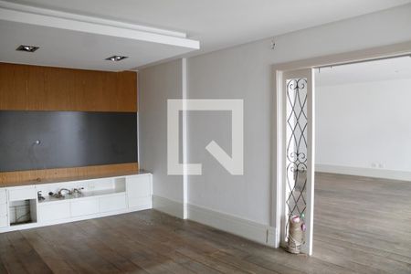 Apartamento à venda com 285m², 3 quartos e 4 vagasSala 2