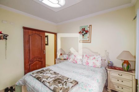Casa à venda com 200m², 3 quartos e 2 vagas Casa à venda com 200m², 3 quartos e 2 vagasQuarto 2