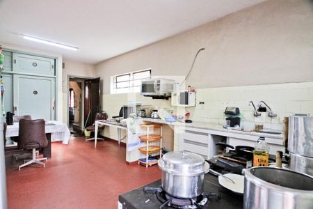 Casa à venda com 250m², 3 quartos e 6 vagasCozinha