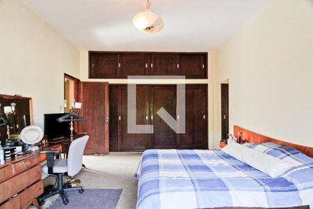 Casa à venda com 250m², 3 quartos e 6 vagasQuarto 3