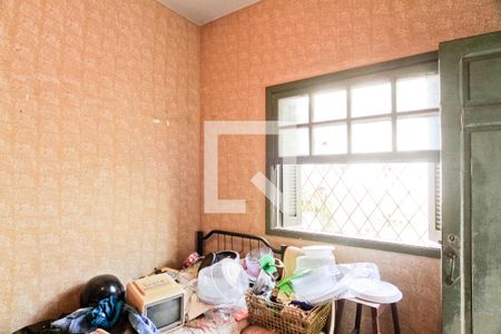 Casa à venda com 250m², 3 quartos e 6 vagasQuarto de Serviço