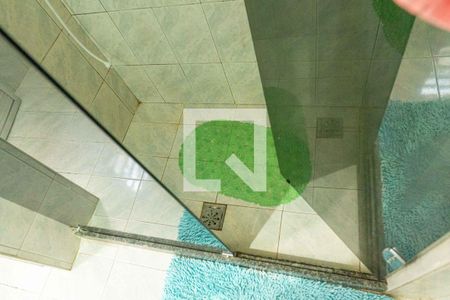 Apartamento à venda com 60m², 2 quartos e 1 vaga Apartamento à venda com 60m², 2 quartos e 1 vagaBanheiro