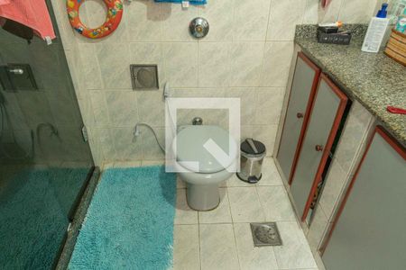 Apartamento à venda com 60m², 2 quartos e 1 vaga Apartamento à venda com 60m², 2 quartos e 1 vagaBanheiro