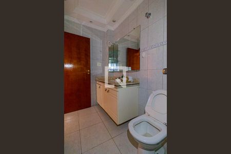 Apartamento à venda com 120m², 3 quartos e sem vaga Apartamento à venda com 120m², 3 quartos e sem vagaBanheiro Social