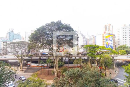 Apartamento à venda com 120m², 3 quartos e sem vaga Apartamento à venda com 120m², 3 quartos e sem vagaVista