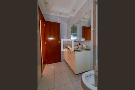 Apartamento à venda com 120m², 3 quartos e sem vaga Apartamento à venda com 120m², 3 quartos e sem vagaBanheiro Social