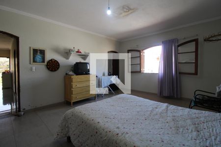 Casa à venda com 390m², 4 quartos e 3 vagasQuarto 1 (suíte)