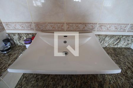 Casa à venda com 390m², 4 quartos e 3 vagasBanheiro do Quarto 4 (suíte)