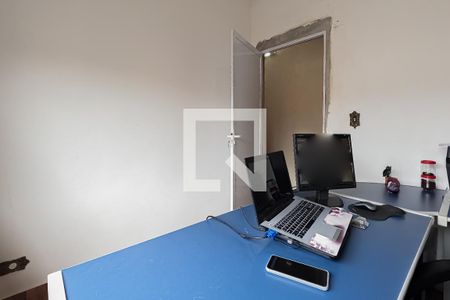 Casa à venda com 430m², 4 quartos e 5 vagasQuarto 2