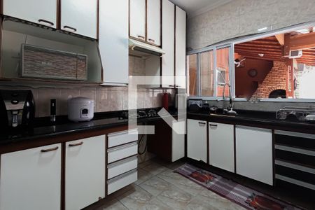 Casa à venda com 430m², 4 quartos e 5 vagasCozinha