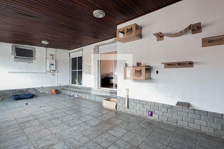 Casa à venda com 430m², 4 quartos e 5 vagasVaranda das Suítes 