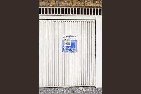 Casa à venda com 430m², 4 quartos e 5 vagasPlaca