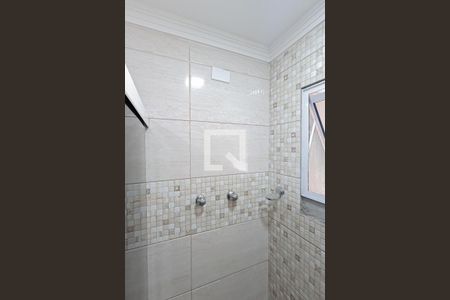 Casa à venda com 430m², 4 quartos e 5 vagasBanheiro 1