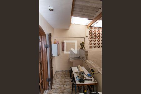 Casa à venda com 180m², 3 quartos e 2 vagasÁrea de Serviço