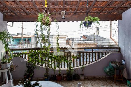 Casa à venda com 180m², 3 quartos e 2 vagasvaranda