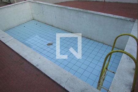 Casa para alugar com 240m², 3 quartos e 6 vagasPiscina