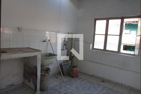 Casa para alugar com 240m², 3 quartos e 6 vagasÁrea de Serviço