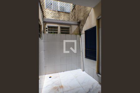 Apartamento para alugar com 77m², 2 quartos e sem vaga Apartamento para alugar com 77m², 2 quartos e sem vagaÁrea de Serviço
