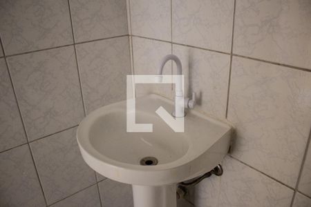 Apartamento para alugar com 77m², 2 quartos e sem vaga Apartamento para alugar com 77m², 2 quartos e sem vagaBanheiro