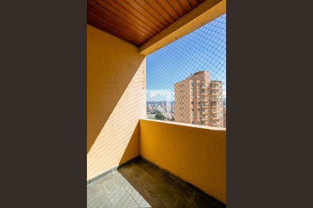 Apartamento à venda com 105m², 3 quartos e 2 vagas Apartamento à venda com 105m², 3 quartos e 2 vagasVaranda da Suíte 1