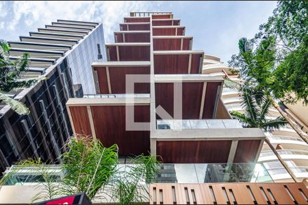 Apartamento à venda com 144m², 3 quartos e 2 vagas Apartamento à venda com 144m², 3 quartos e 2 vagasFachada