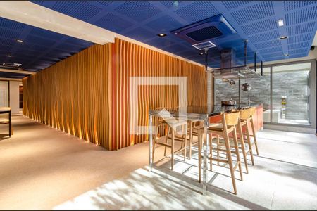 Apartamento à venda com 144m², 3 quartos e 2 vagas Apartamento à venda com 144m², 3 quartos e 2 vagasSalão de festas