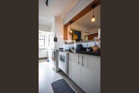 Apartamento à venda com 84m², 3 quartos e 2 vagas Apartamento à venda com 84m², 3 quartos e 2 vagasCozinha