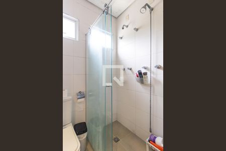 Casa à venda com 130m², 3 quartos e 2 vagasBanheiro da Suíte 1