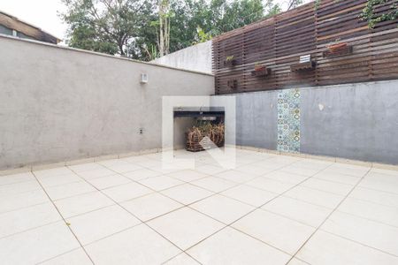 Casa à venda com 130m², 3 quartos e 2 vagasQuintal