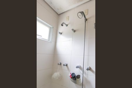 Casa à venda com 130m², 3 quartos e 2 vagasBanheiro da Suíte 1