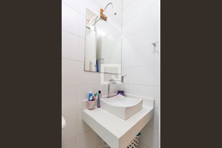 Casa à venda com 130m², 3 quartos e 2 vagasBanheiro da Suíte 2