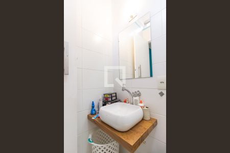 Casa à venda com 130m², 3 quartos e 2 vagasBanheiro