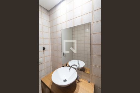 Apartamento para alugar com 65m², 2 quartos e 1 vagaBanheiro Social