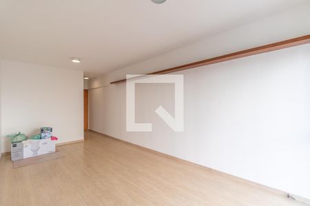 Apartamento para alugar com 65m², 2 quartos e 1 vagaSala
