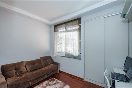 Apartamento à venda com 130m², 3 quartos e 1 vaga Apartamento à venda com 130m², 3 quartos e 1 vagaQuarto 3