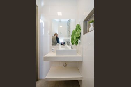 Apartamento à venda com 130m², 3 quartos e 1 vaga Apartamento à venda com 130m², 3 quartos e 1 vagaLavabo