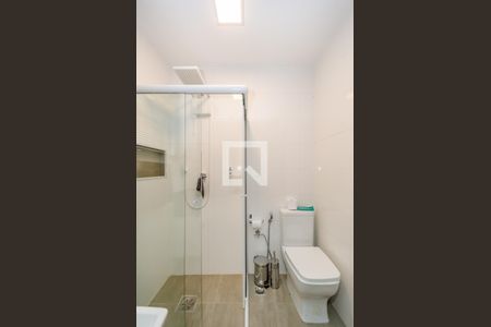 Apartamento à venda com 130m², 3 quartos e 1 vaga Apartamento à venda com 130m², 3 quartos e 1 vagaBanheiro Social