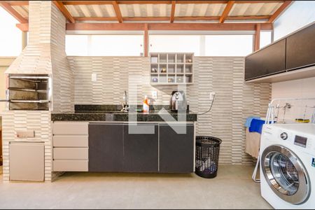 Apartamento à venda com 130m², 3 quartos e 1 vaga Apartamento à venda com 130m², 3 quartos e 1 vagaÁrea de Serviço